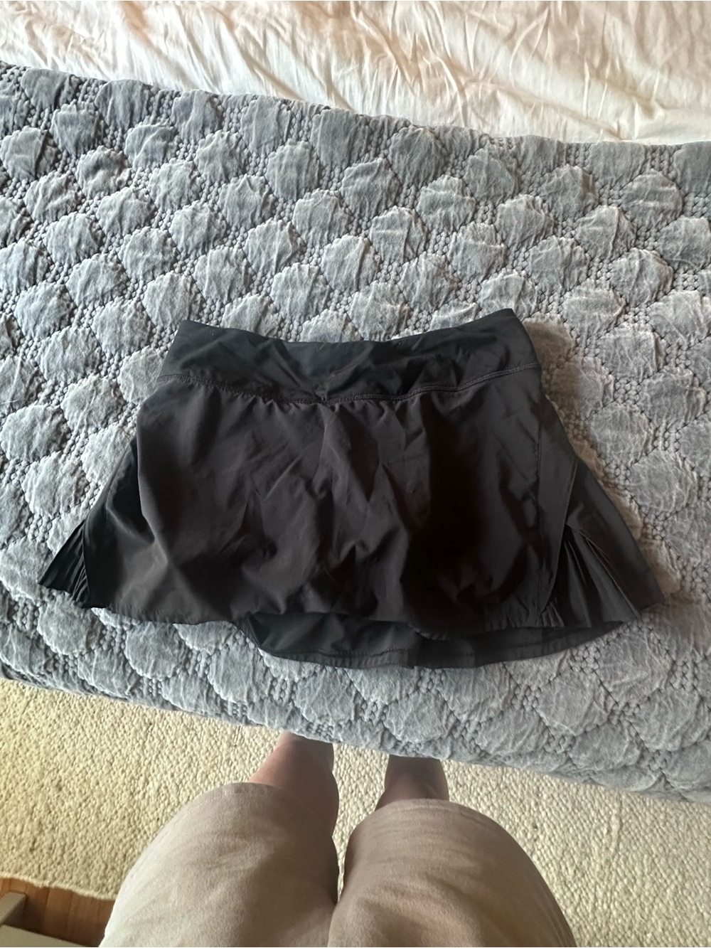 Lulu lemon skirt size 6